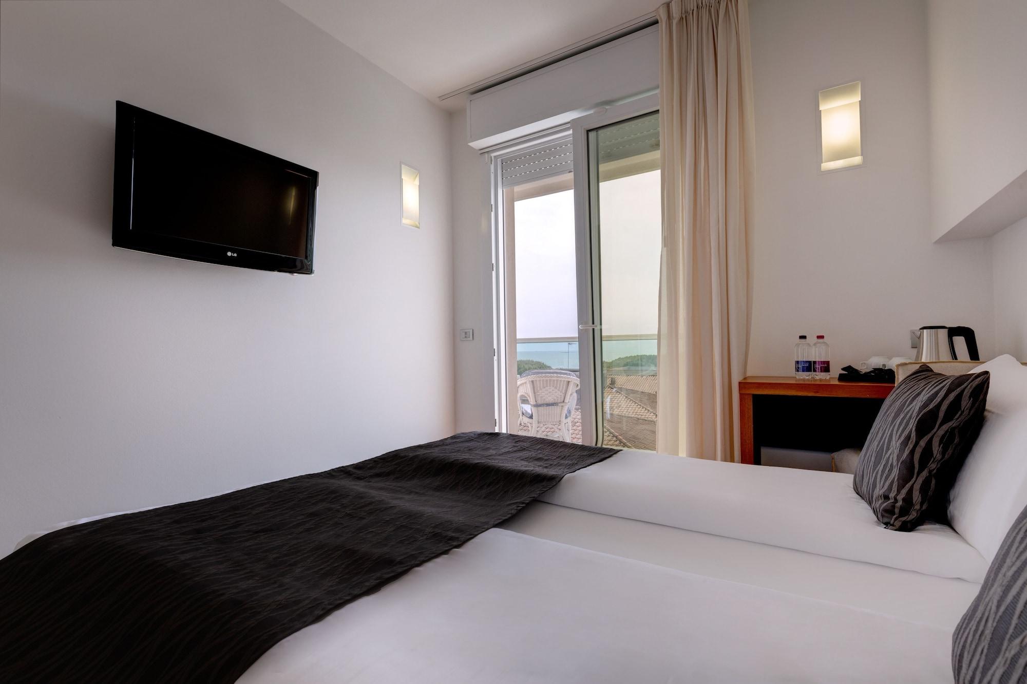 Park Hotel Ermitage Resort & Spa Lido di Jesolo Buitenkant foto