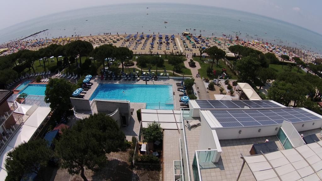 Park Hotel Ermitage Resort & Spa Lido di Jesolo Buitenkant foto
