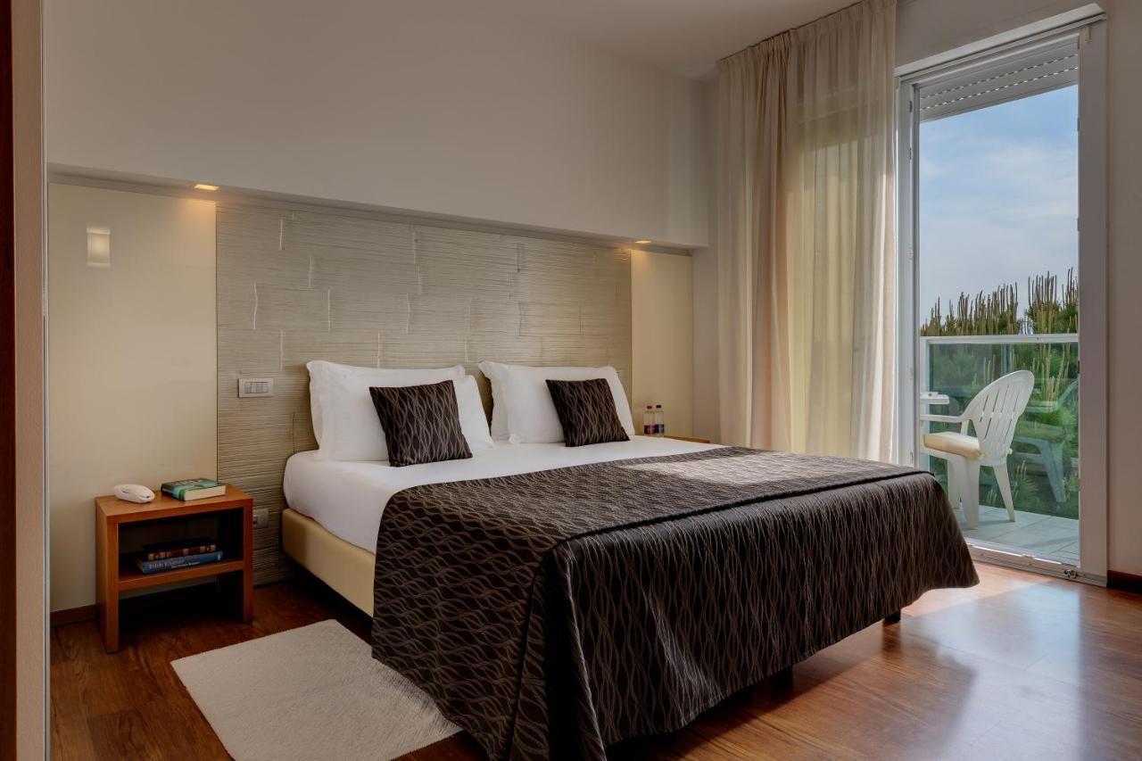 Park Hotel Ermitage Resort & Spa Lido di Jesolo Buitenkant foto