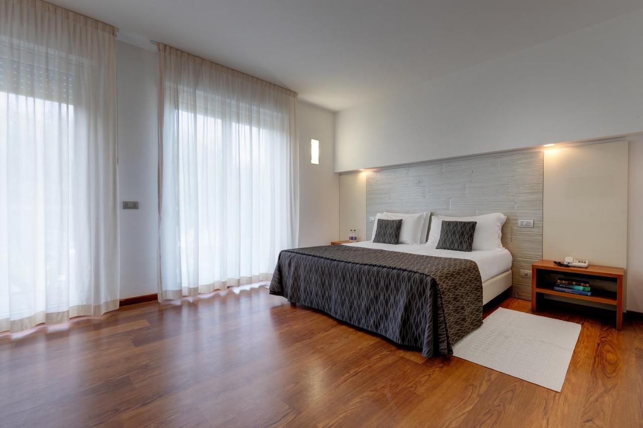 Park Hotel Ermitage Resort & Spa Lido di Jesolo Buitenkant foto